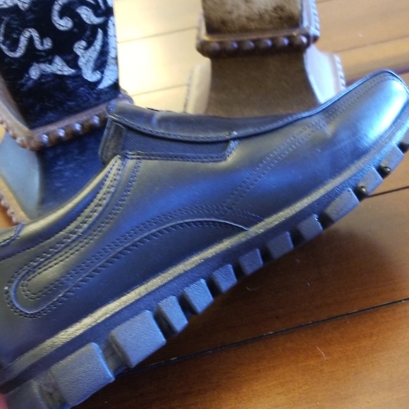 SPORT STAGS 🤙 BLACK SHOES - Picture 5 of 8